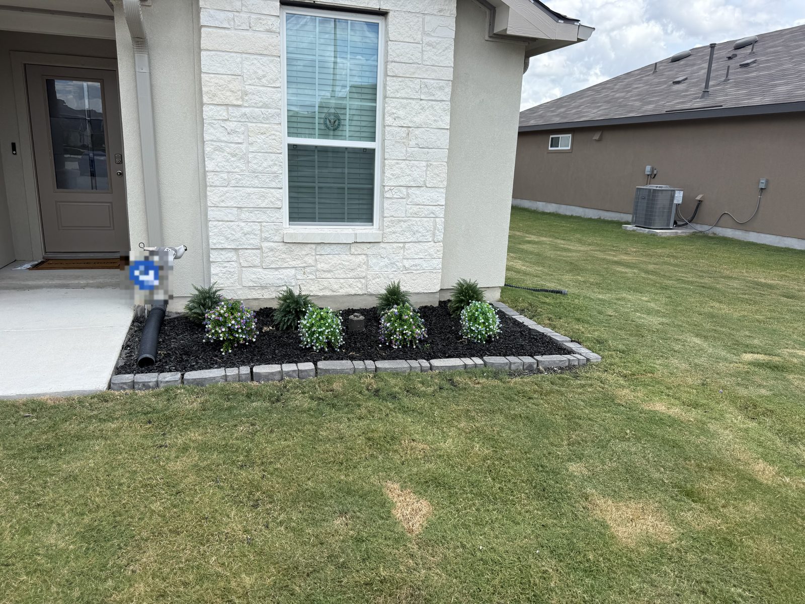 Landscape design and flower bed work in Cibolo, TX by Gonzales Landscaping